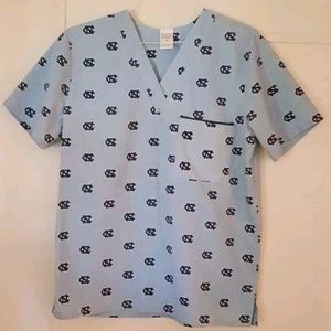 North Carolina Tarheels Scrub Top Scrubs Medium